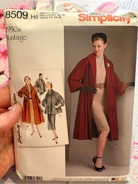 BN UNCUT SIMPLICITY 8509 H5 VINTAGE 1950s CAPE SEWING PATTERNS COATS